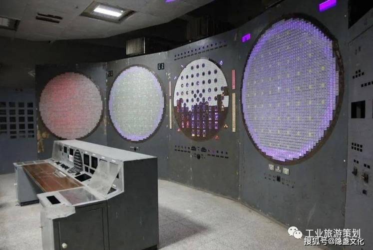 探秘地下核城 汪涵带你揭开重庆绝密核工厂的工业旅游新篇章